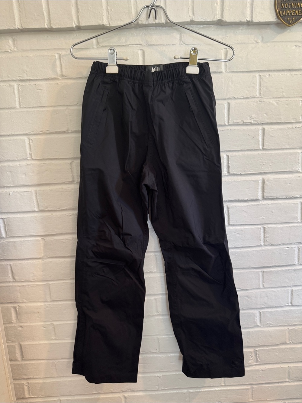 REI Black Kids Lightweight ski / waterproof Pants